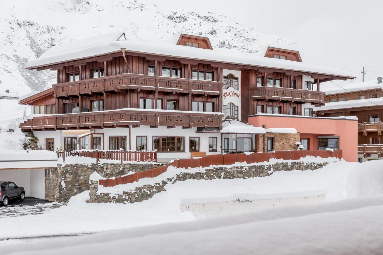 Hotel Garni Pirchhuett Obergurgl Bagian luar foto
