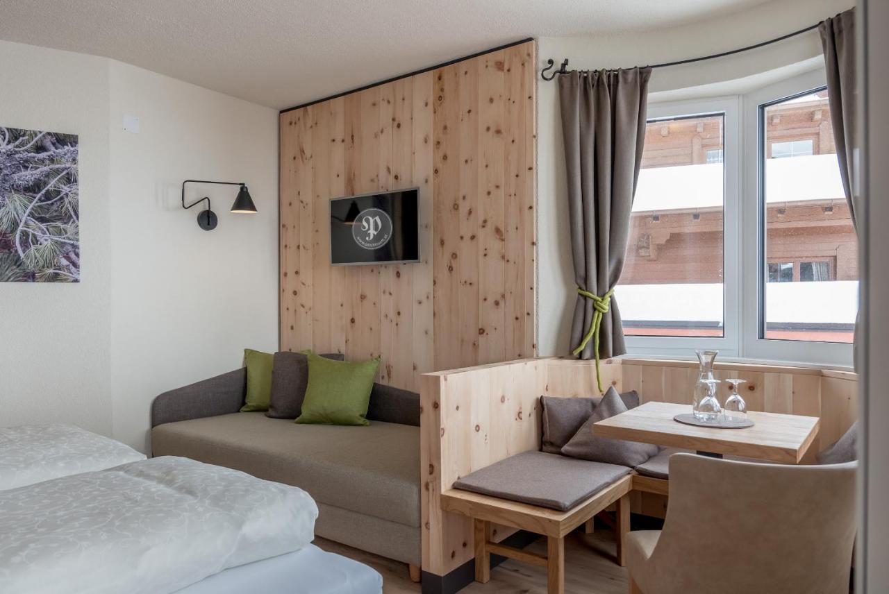 Hotel Garni Pirchhuett Obergurgl Bagian luar foto