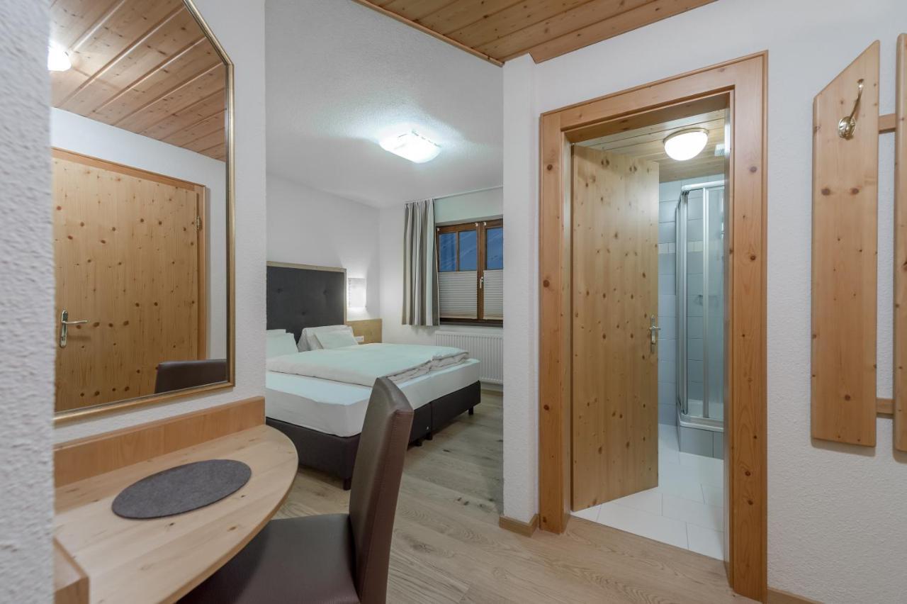 Hotel Garni Pirchhuett Obergurgl Bagian luar foto